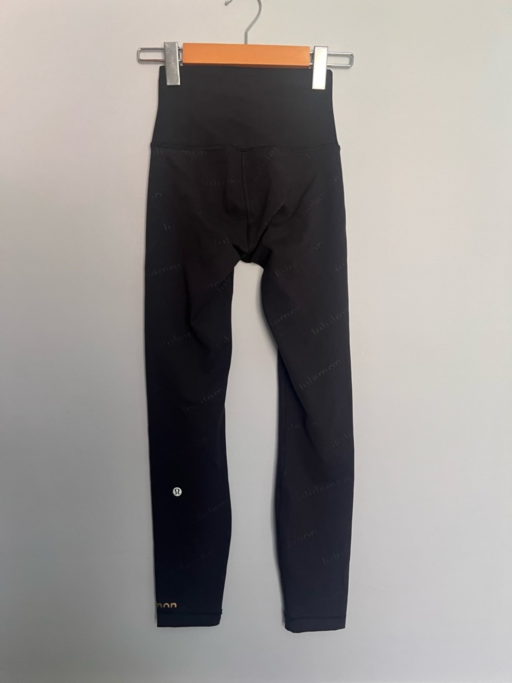 Lululemon Wunder Train High-Rise Tight 25" Special Edition Embossed Black Size 2 - Picture 4 of 8